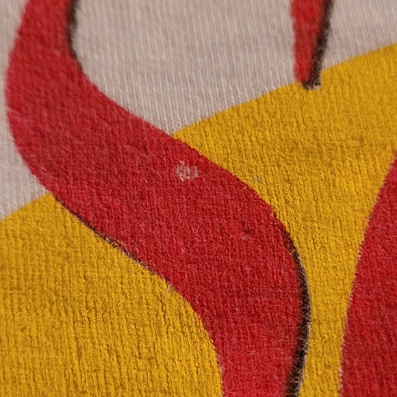 Medium Seinfeld Tee - Picture 4 of 6